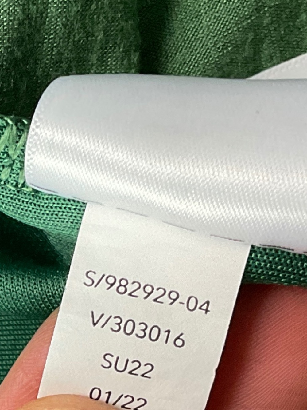 ATHLETA Seasoft Mid Rise Straight Crop - Picture 9 of 10